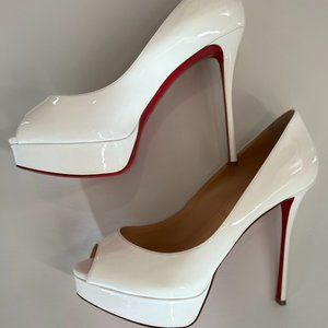 White Christian Louboutin patent leather pump, size 40